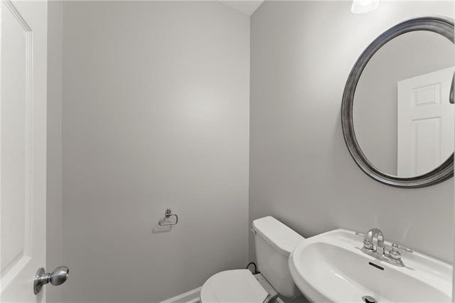 1867 Ellison Lakes Court NW 21, Kennesaw, GA 30152