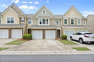 1867 Ellison Lakes Court NW 21, Kennesaw, GA 30152