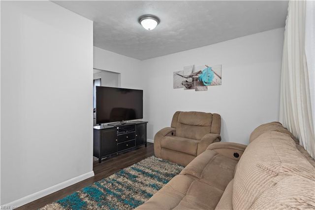 609 Rockingham St, Norfolk, VA 23523