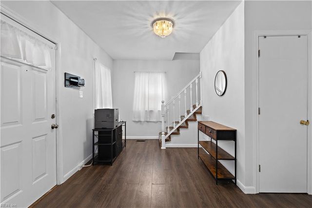 609 Rockingham St, Norfolk, VA 23523