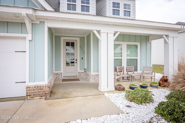 6833 Enclave Lane, Ocean Springs, MS 39564