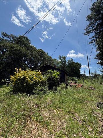 230 Greene Street SE, Fairburn, GA 30213