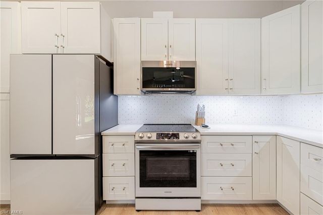 2015 SE 13th ST, Cape Coral, FL 33990