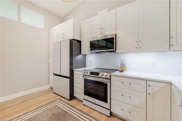 2015 SE 13th ST, Cape Coral, FL 33990