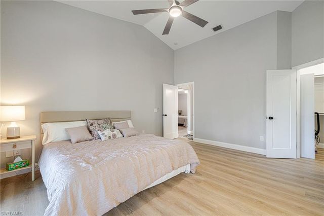 2015 SE 13th ST, Cape Coral, FL 33990