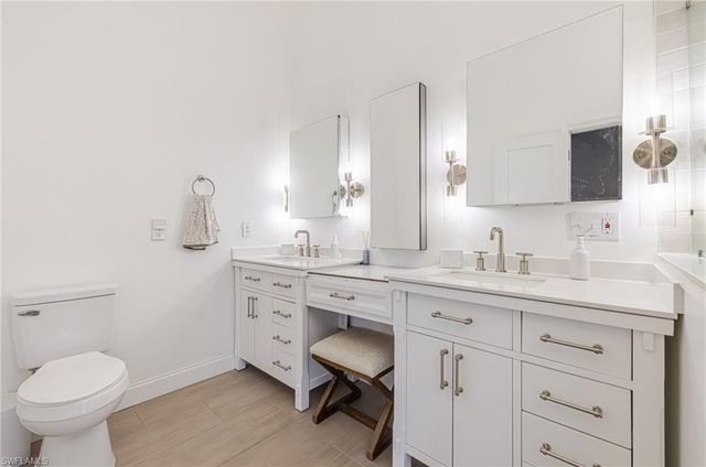 2015 SE 13th ST, Cape Coral, FL 33990