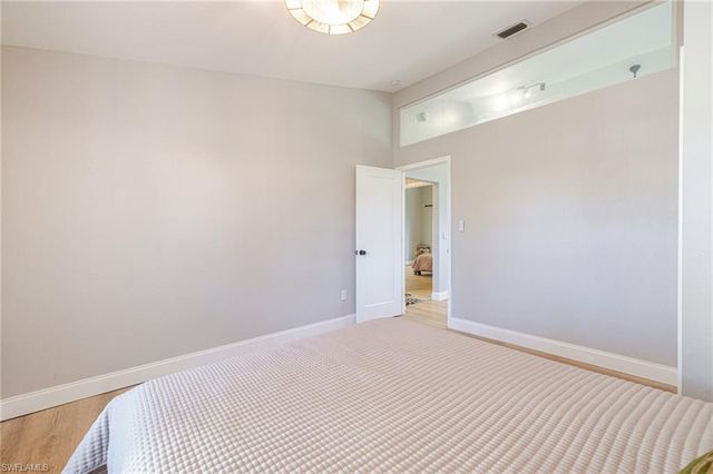 2015 SE 13th ST, Cape Coral, FL 33990