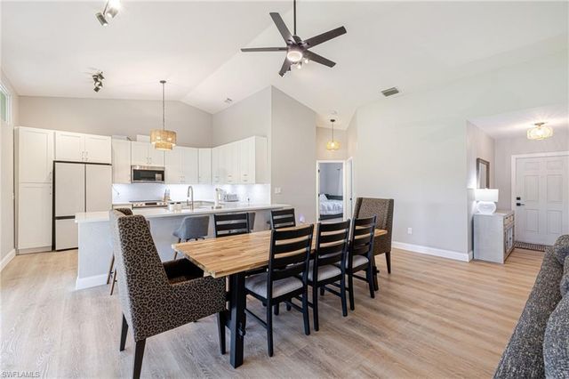 2015 SE 13th ST, Cape Coral, FL 33990