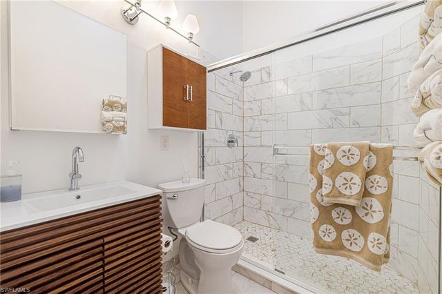 2015 SE 13th ST, Cape Coral, FL 33990