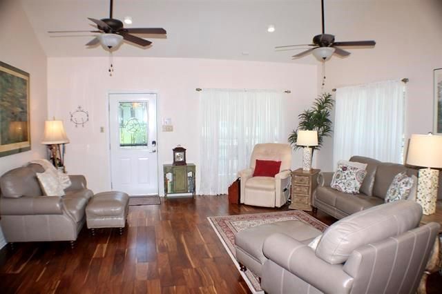 19078 Highway 326 N, Sour Lake, TX 77659