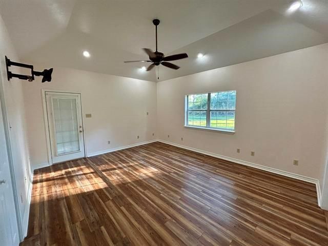 19078 Highway 326 N, Sour Lake, TX 77659