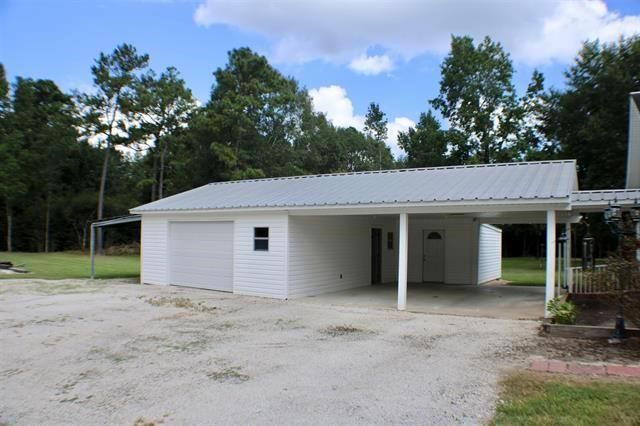 19078 Highway 326 N, Sour Lake, TX 77659