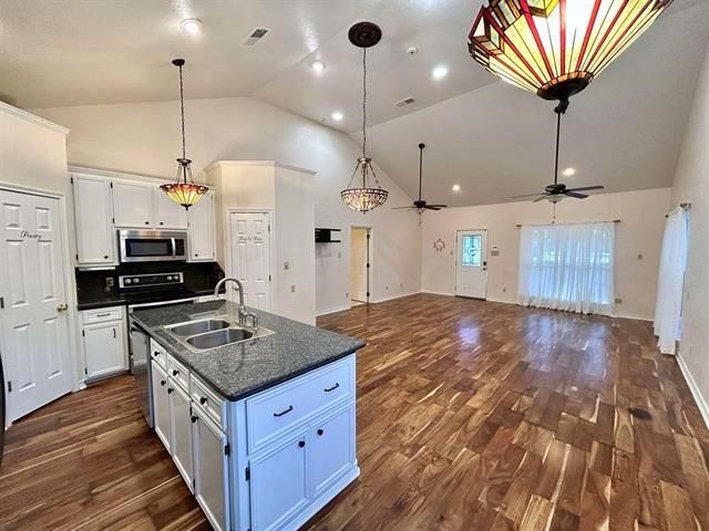 19078 Highway 326 N, Sour Lake, TX 77659