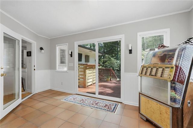 872 E Morningside Drive, Lawrenceville, GA 30043