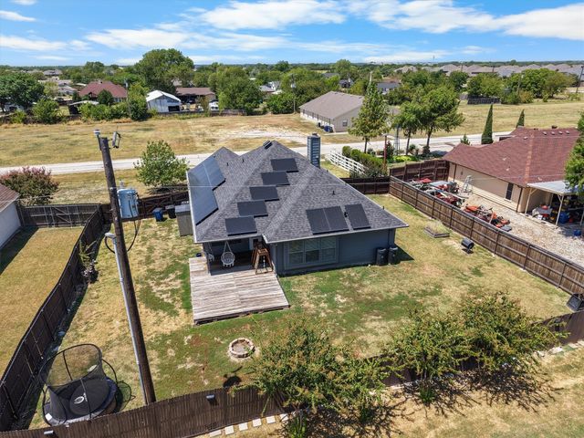 144 Price Circle, Hackberry, TX 75036