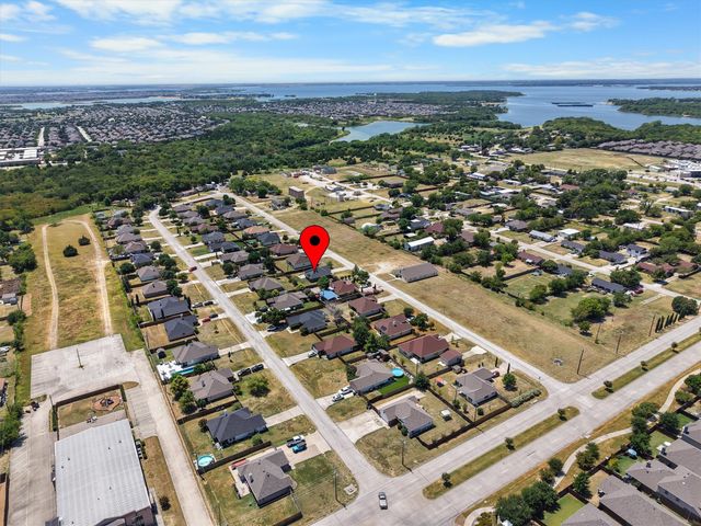 144 Price Circle, Hackberry, TX 75036