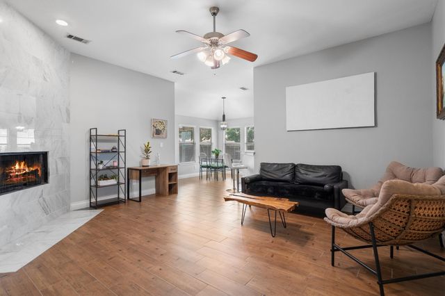 144 Price Circle, Hackberry, TX 75036