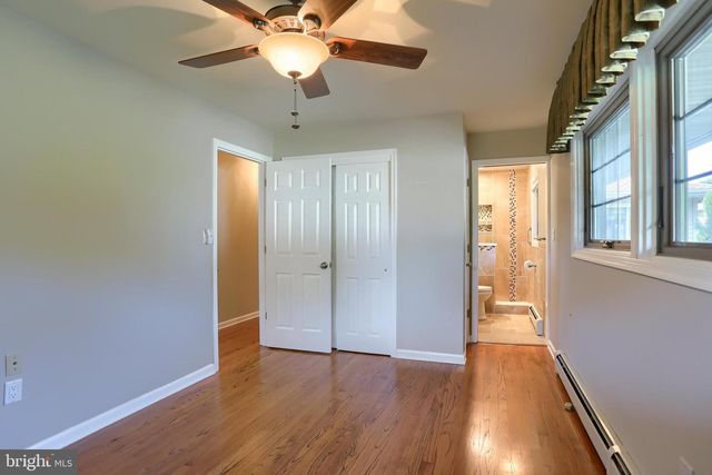 23 COLUMBIA DR, Camp Hill, PA 17011