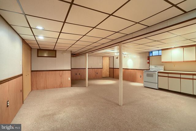23 COLUMBIA DR, Camp Hill, PA 17011