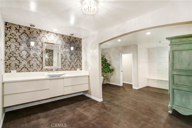 8800 Avenida Miravilla, Cherry Valley, CA 92223