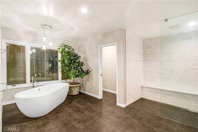 8800 Avenida Miravilla, Cherry Valley, CA 92223