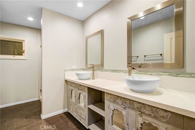 8800 Avenida Miravilla, Cherry Valley, CA 92223