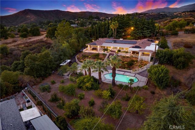 8800 Avenida Miravilla, Cherry Valley, CA 92223