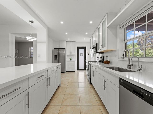 3605 SW 122nd Pl, Miami, FL 33175