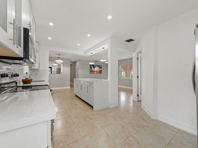 3605 SW 122nd Pl, Miami, FL 33175