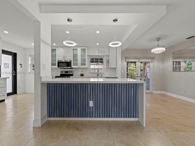 3605 SW 122nd Pl, Miami, FL 33175