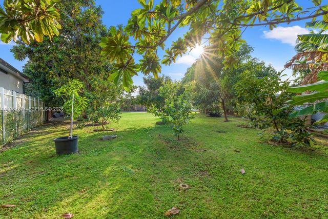 3605 SW 122nd Pl, Miami, FL 33175