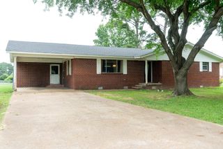 904 W College, Beebe, AR 72012