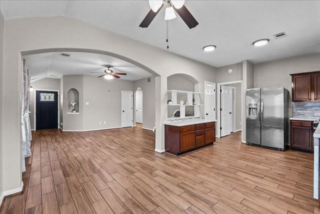 845 Indigo Springs Lane, La Marque, TX 77568