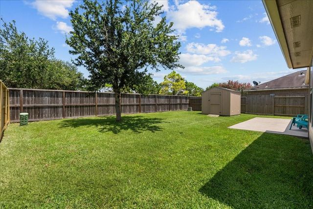 845 Indigo Springs Lane, La Marque, TX 77568