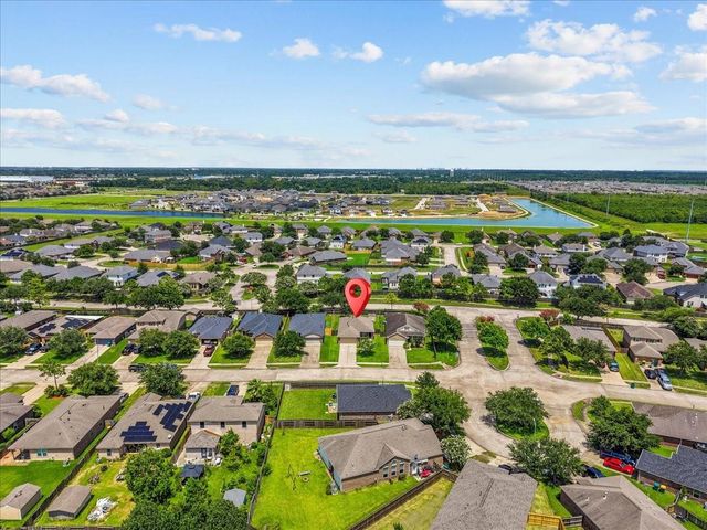 845 Indigo Springs Lane, La Marque, TX 77568