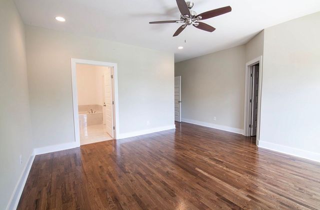 2439 Inga St, Nashville, TN 37206