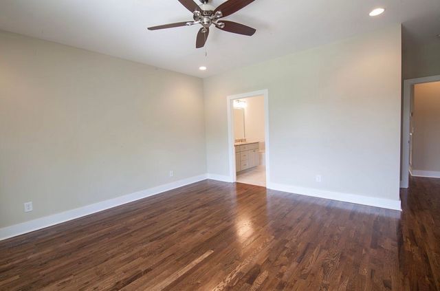 2439 Inga St, Nashville, TN 37206