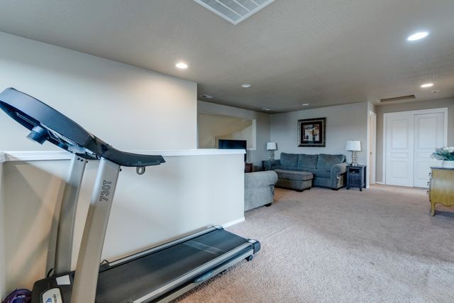 671 Condor Dr, Cheney, WA 99004