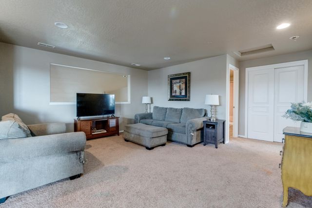 671 Condor Dr, Cheney, WA 99004