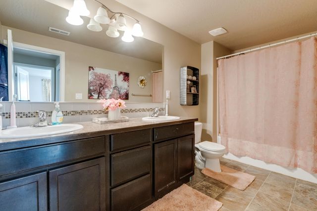 671 Condor Dr, Cheney, WA 99004