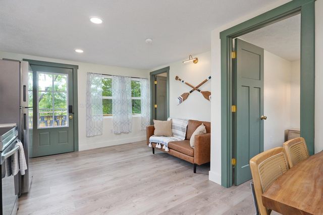 10 Holiday Hideaway Court, 2, Reeds Spring, MO 65737