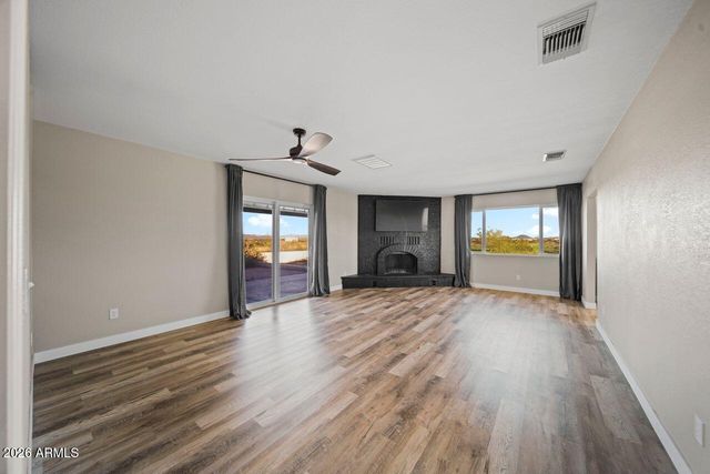 51718 W Donald Road, Aguila, AZ 85320