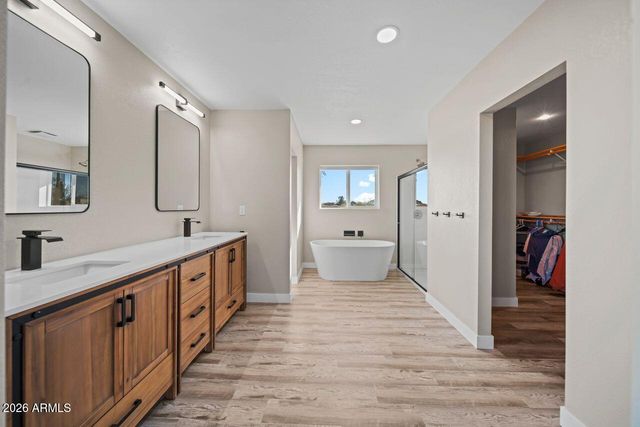 51718 W Donald Road, Aguila, AZ 85320