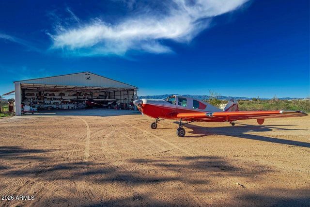 51718 W Donald Road, Aguila, AZ 85320