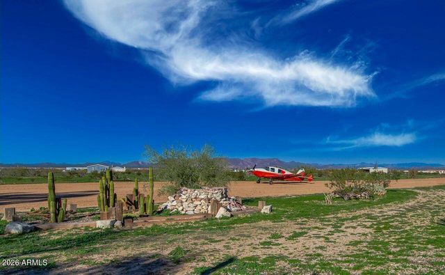 51718 W Donald Road, Aguila, AZ 85320