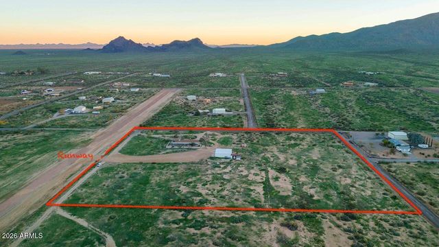 51718 W Donald Road, Aguila, AZ 85320