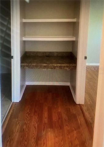 2406 COURTNEY MEADOWS COURT 302, Tampa, FL 33619