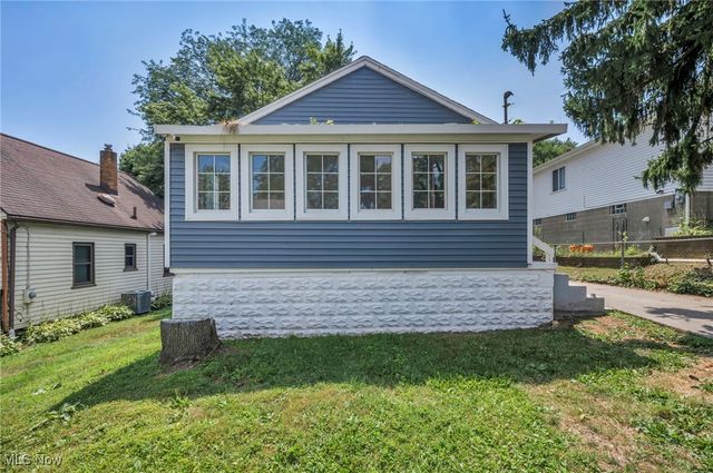 364 Rexford Street, Akron, OH 44314