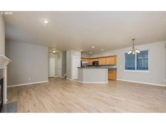 30502 Sw RUTH St, Wilsonville, OR 97070