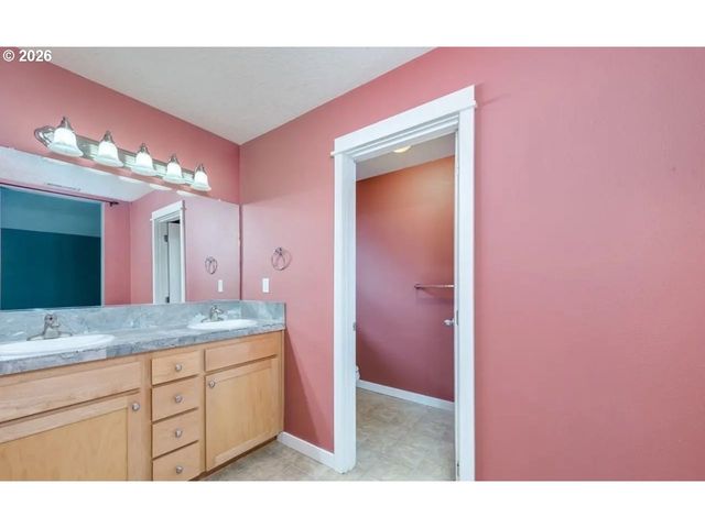 30502 Sw RUTH St, Wilsonville, OR 97070